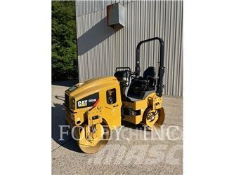 CAT CB24B Катки тротуарные
