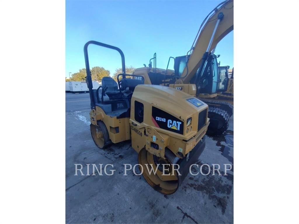 CAT CB24B Катки тротуарные