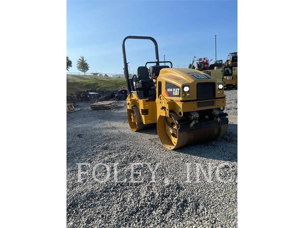 CAT CB24B Катки тротуарные
