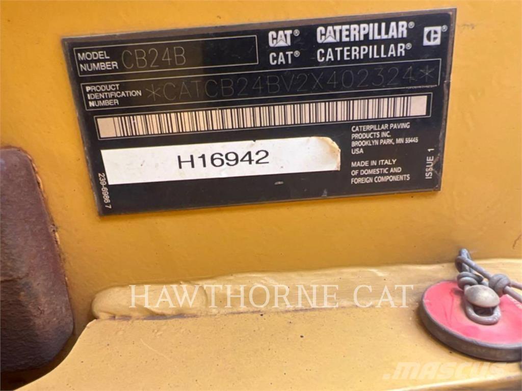 CAT CB24B Уплотнители грунта