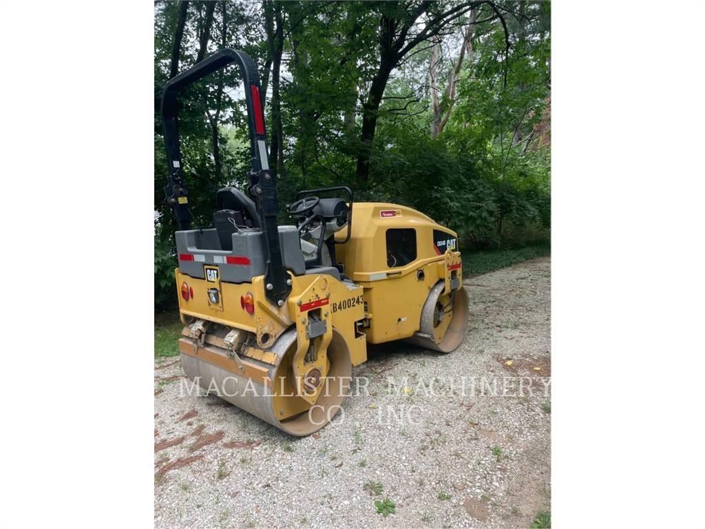 CAT CB34B Катки тротуарные