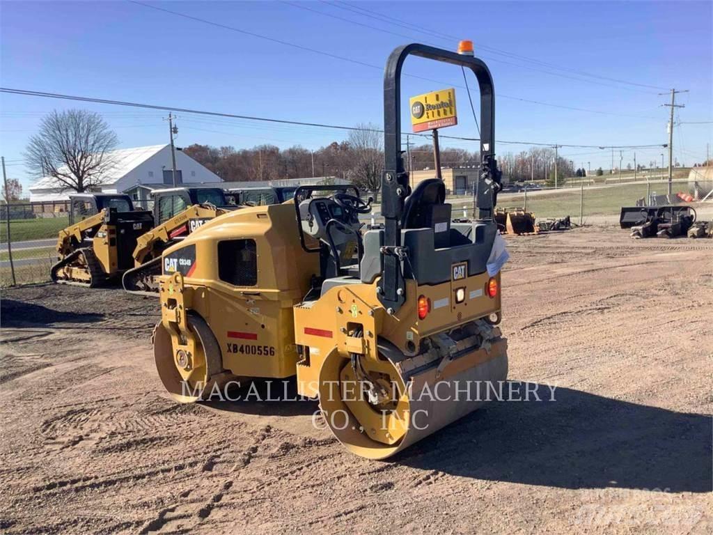 CAT CB34B Катки тротуарные