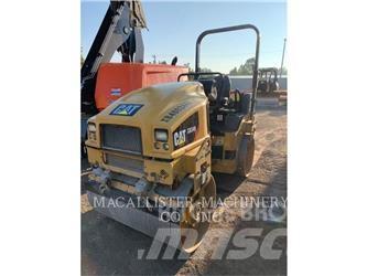 CAT CB34B Катки тротуарные