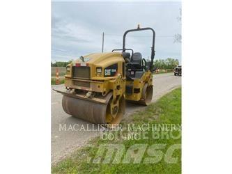 CAT CB34B Катки тротуарные
