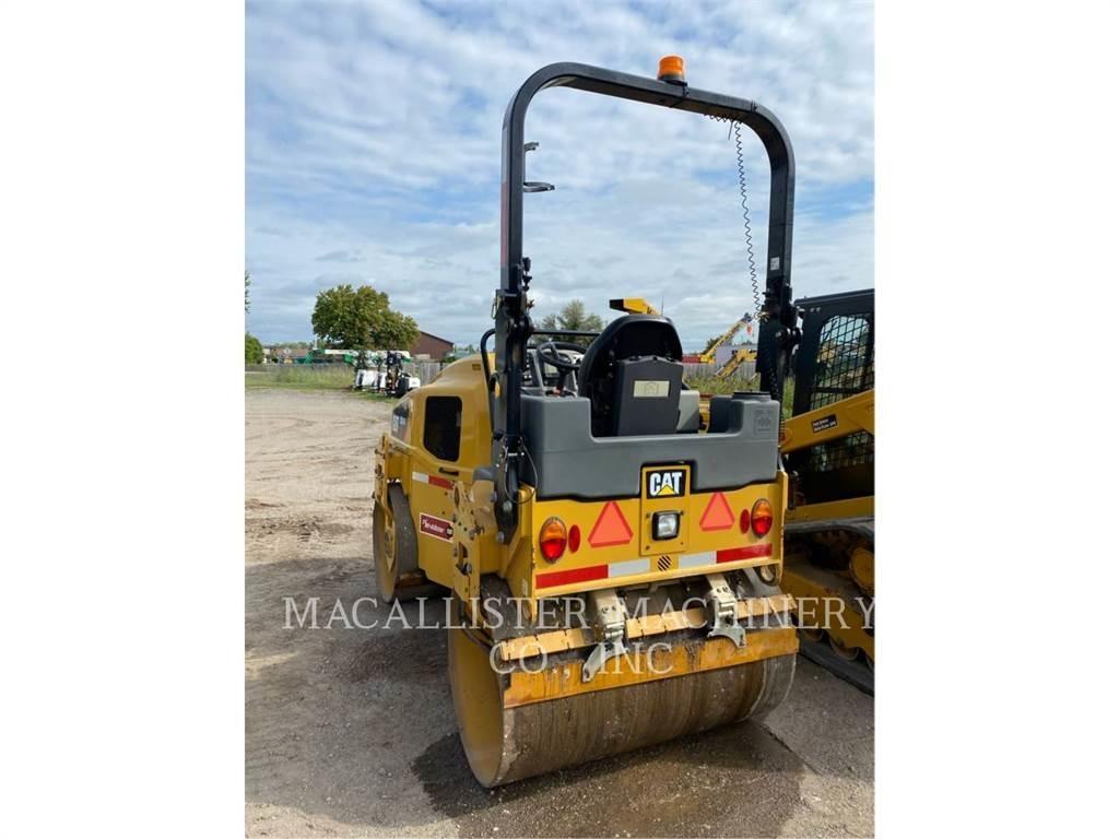CAT CB34B Катки тротуарные