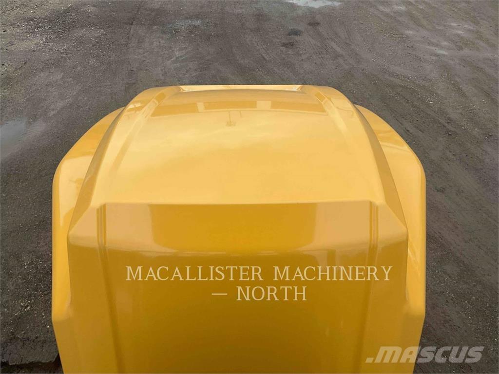 CAT CB34B Грунтовые катки