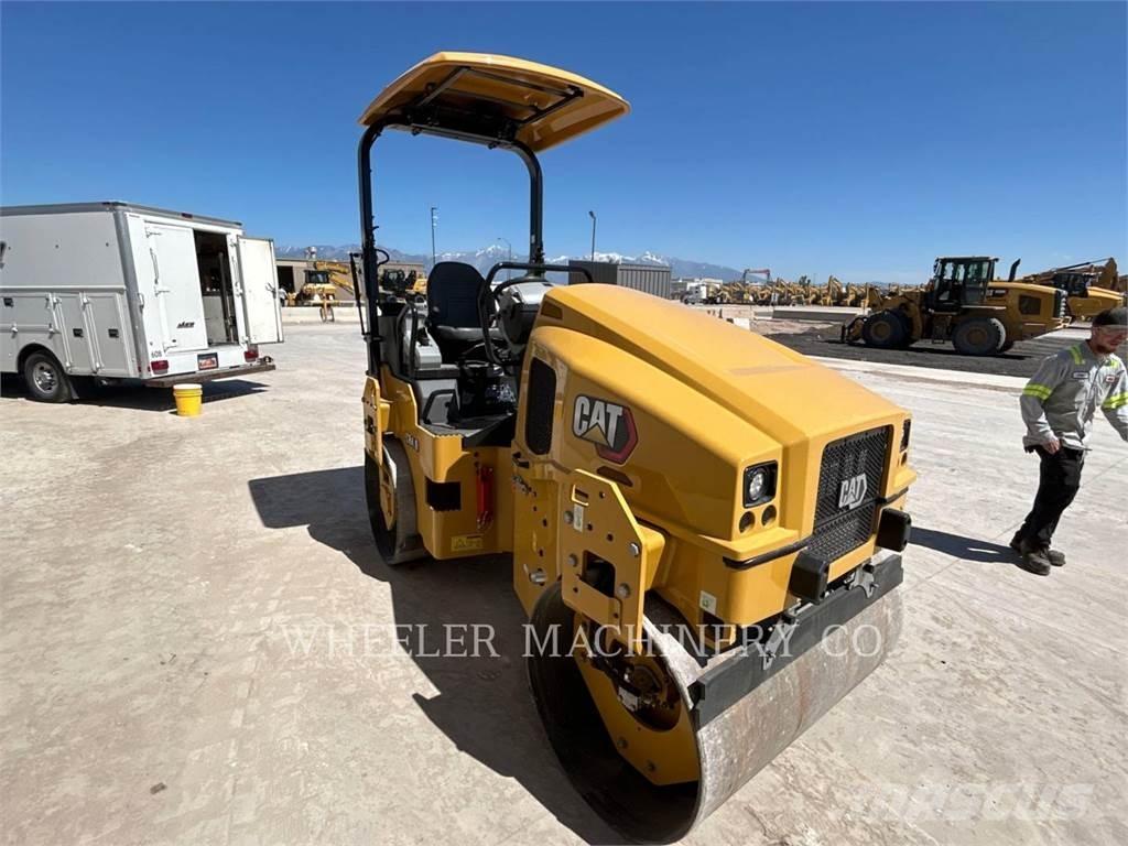 CAT CB4.0 Катки тротуарные