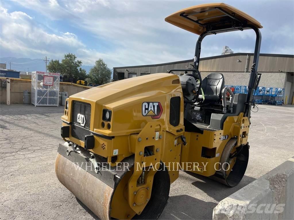 CAT CB4.0 Катки тротуарные