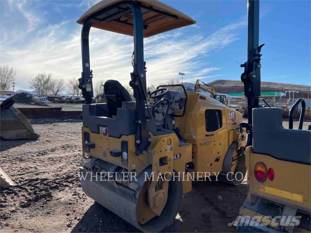 CAT CB4.0 Катки тротуарные