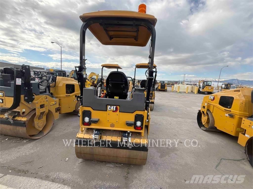 CAT CB4.0 Катки тротуарные