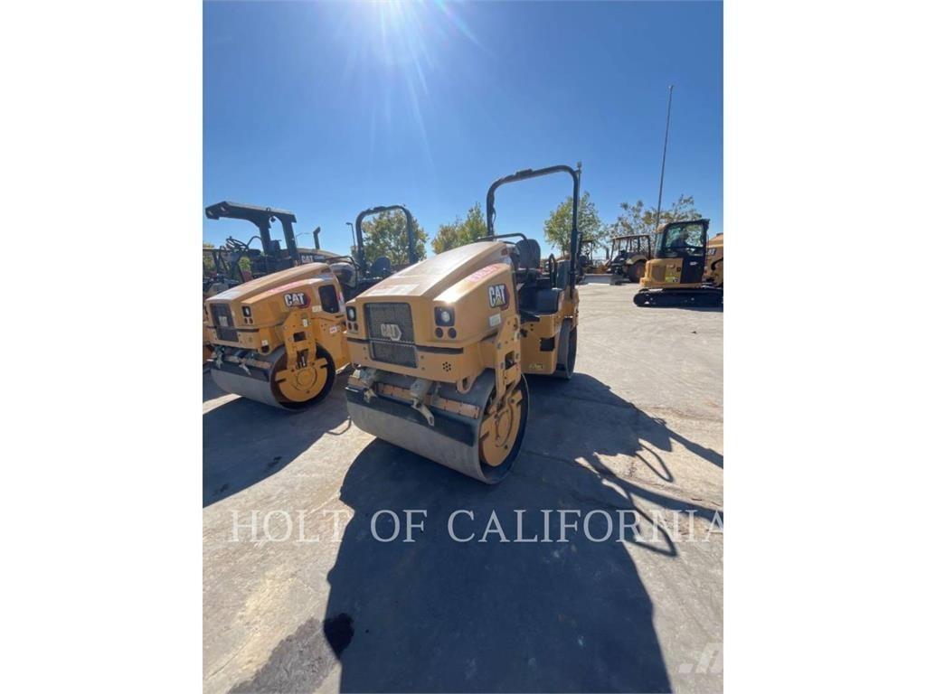 CAT CB4.0 Уплотнители грунта