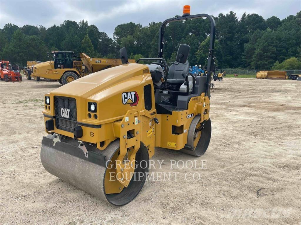 CAT CB4.003 Катки тротуарные