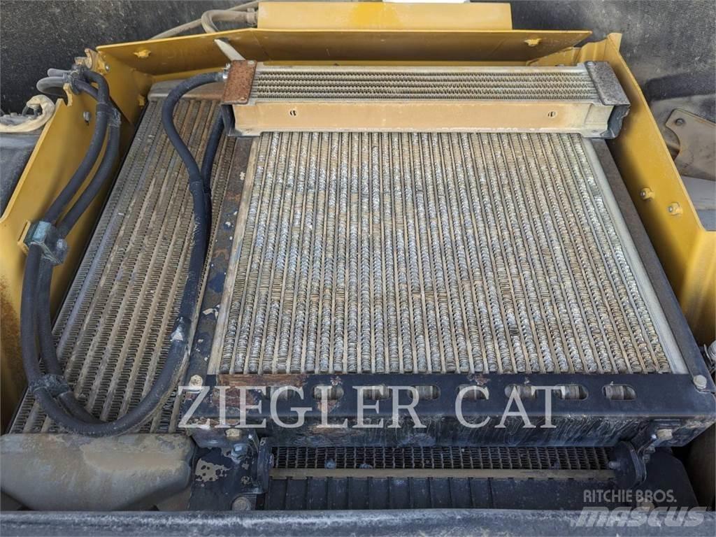 CAT CB64 Уплотнители грунта