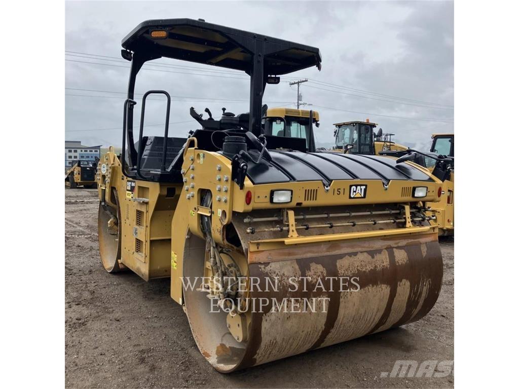 CAT CB64 Катки тротуарные
