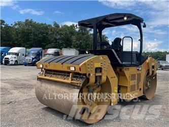 CAT CB64B Катки тротуарные