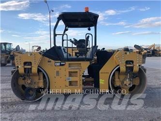 CAT CB66B CW Катки тротуарные