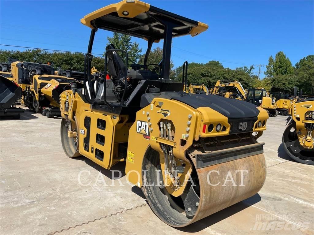 CAT CB7 Асфальтоукладчики