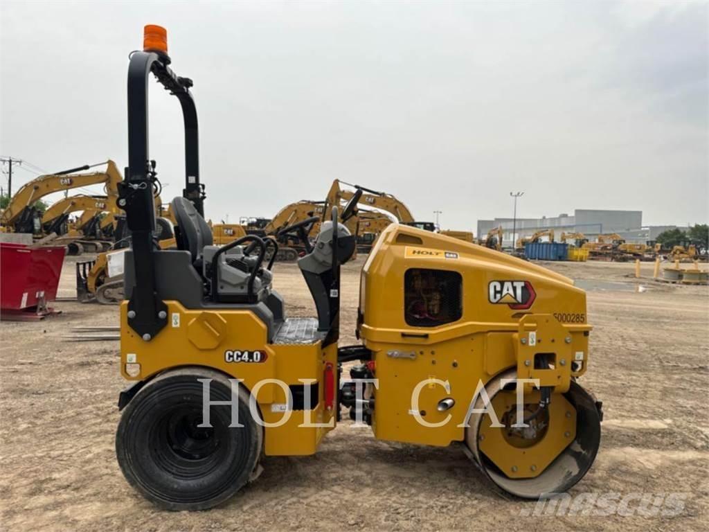 CAT CC4.0 Колесные бульдозеры