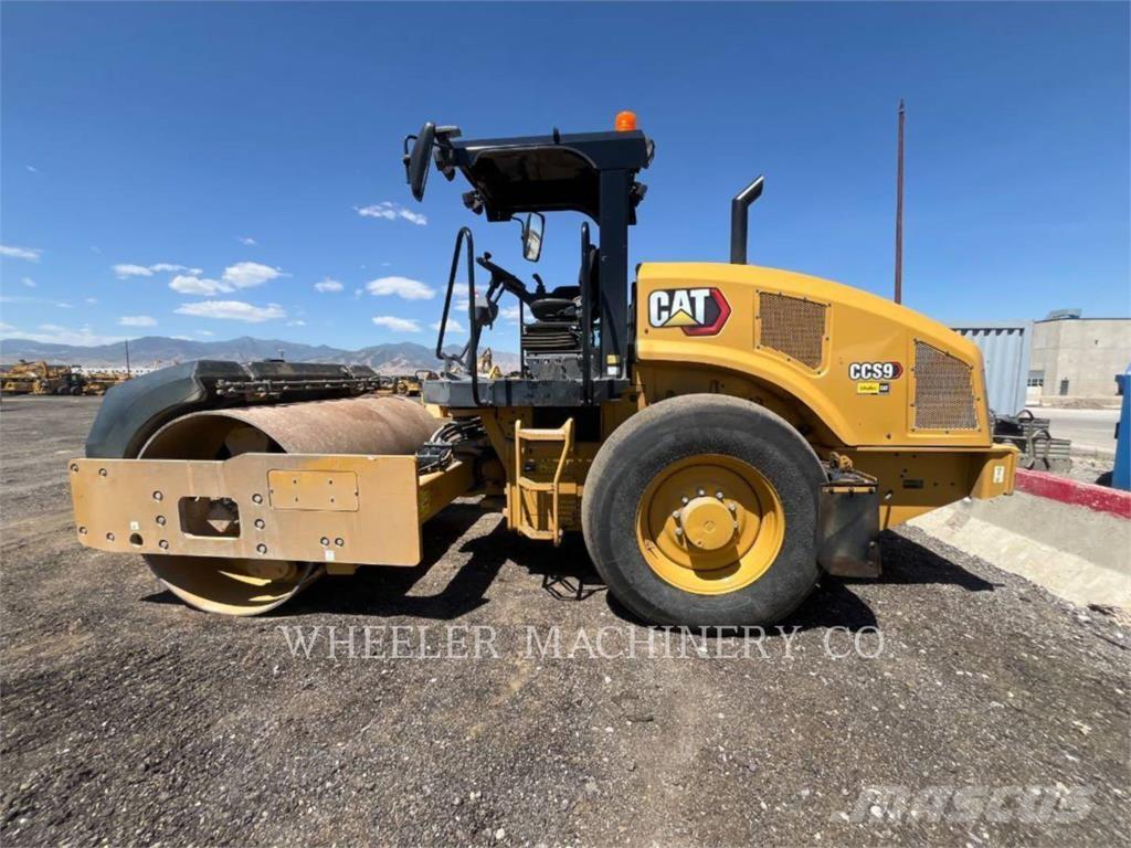 CAT CCS9 Катки тротуарные