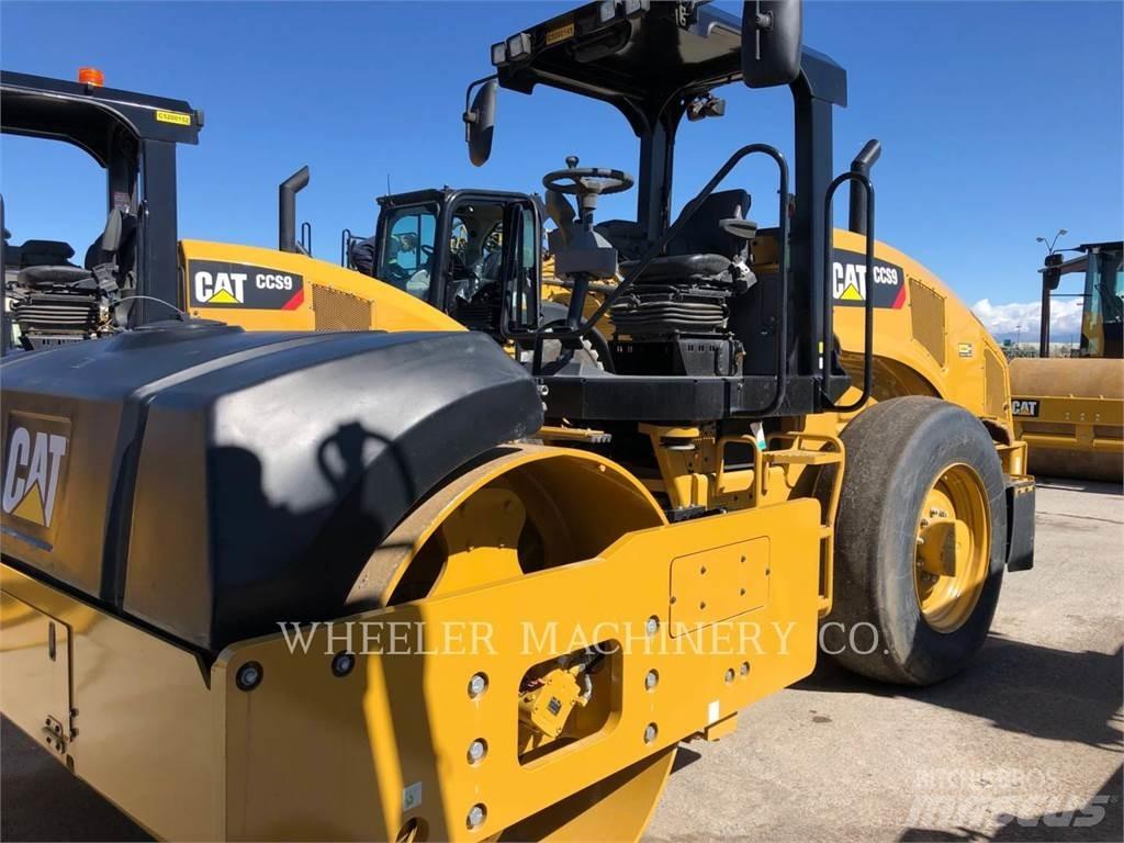 CAT CCS9 Катки тротуарные