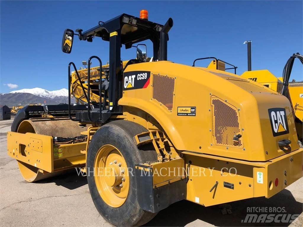 CAT CCS9 Катки тротуарные