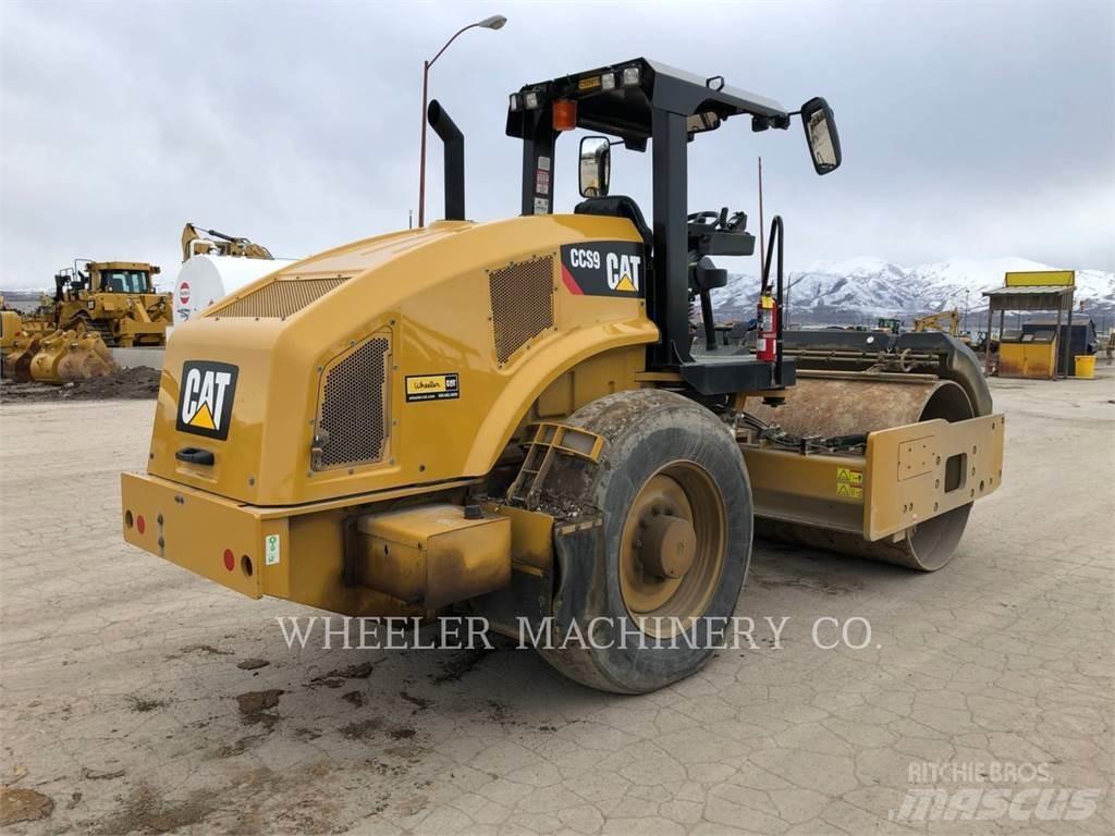 CAT CCS9 Катки тротуарные