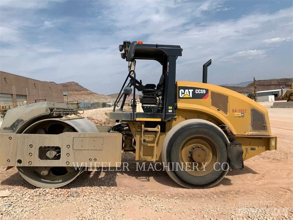 CAT CCS9 Катки тротуарные