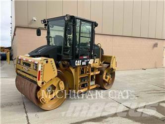 CAT CD54 Катки тротуарные