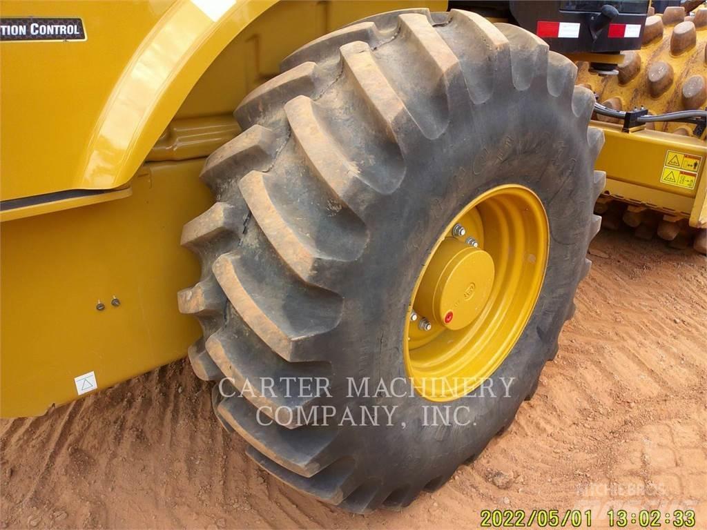 CAT CP 54 B Грунтовые катки