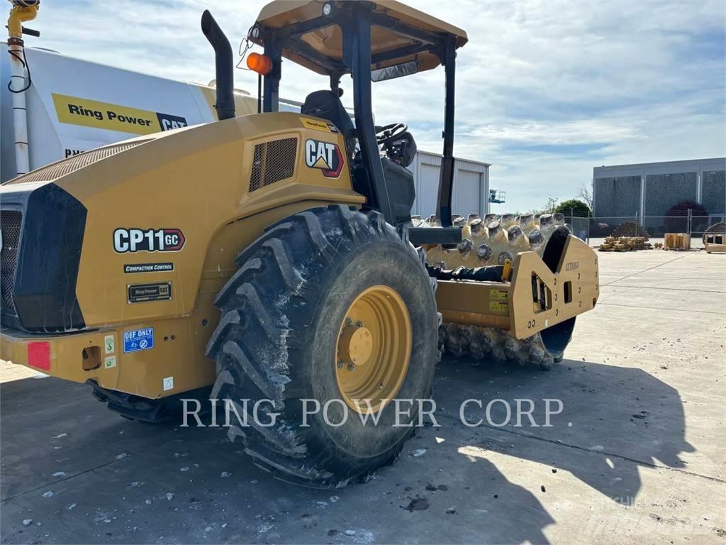 CAT CP11GC Катки тротуарные