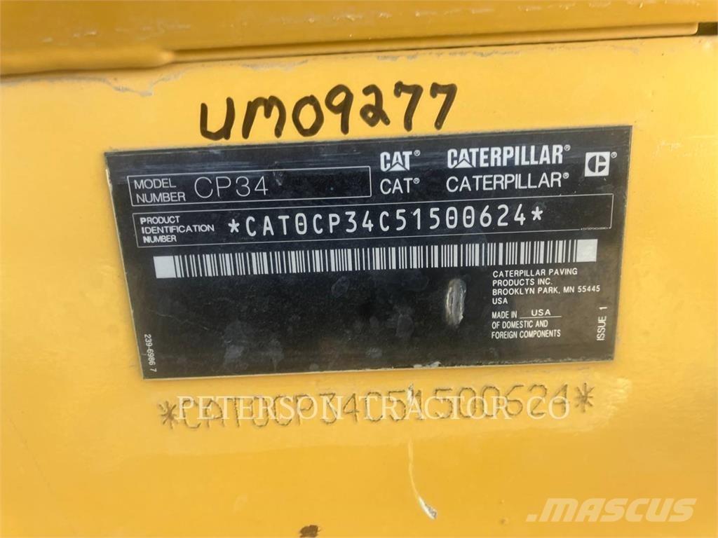 CAT CP34 Асфальтоукладчики