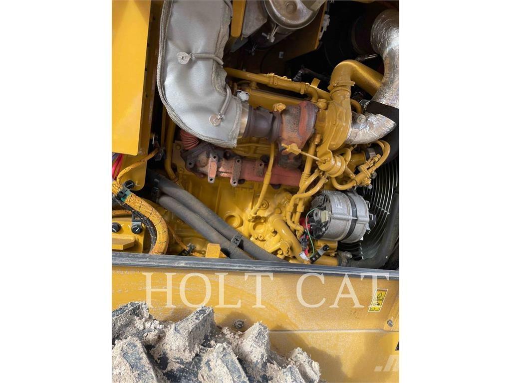 CAT CP34 Грунтовые катки