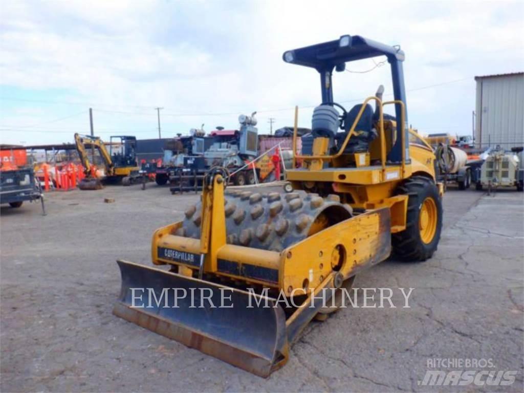 CAT CP433E Грунтовые катки
