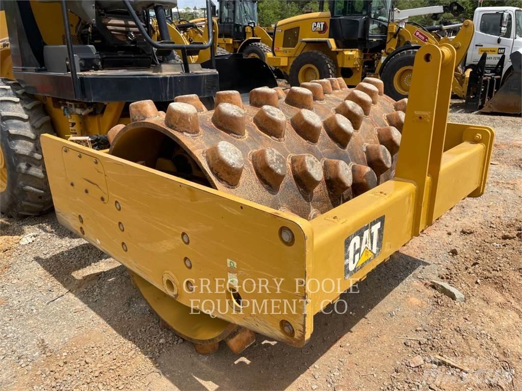 CAT CP44B Грунтовые катки