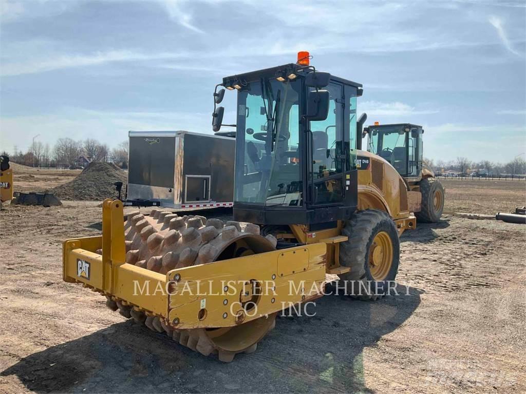 CAT CP44B Грунтовые катки