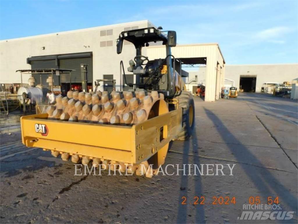 CAT CP54B Грунтовые катки