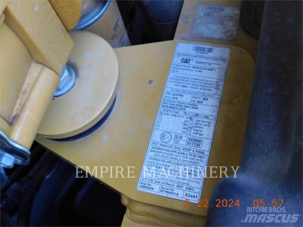 CAT CP54B Грунтовые катки