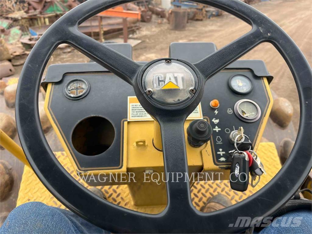 CAT CP563C Уплотнители грунта