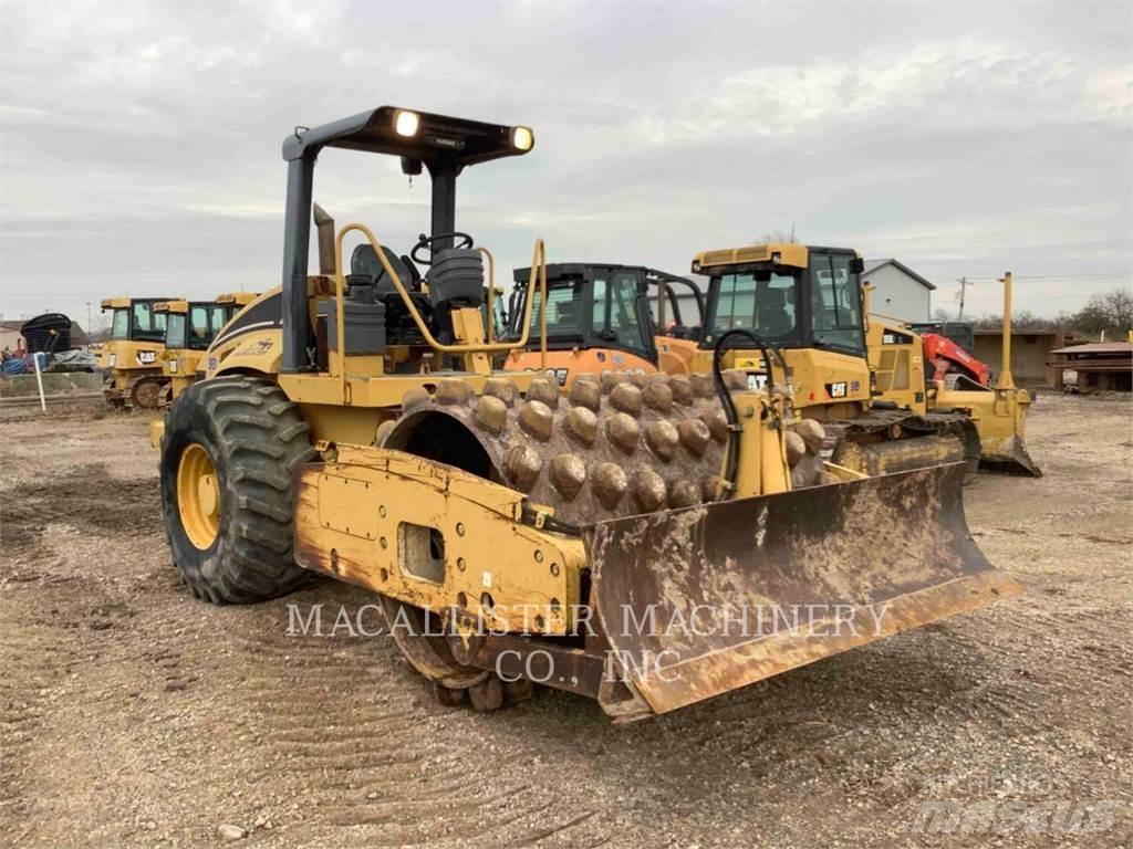 CAT CP563E Грунтовые катки