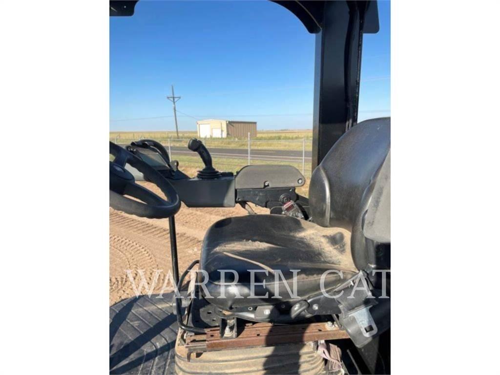 CAT CP56B Асфальтоукладчики