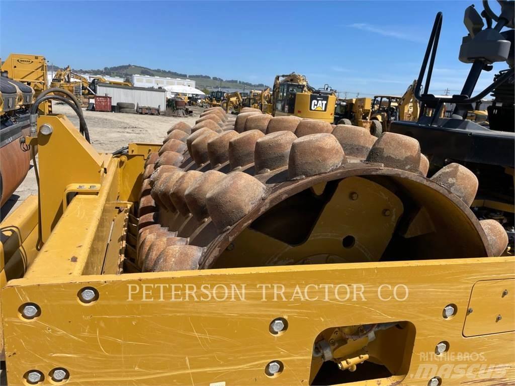 CAT CP56B Грунтовые катки