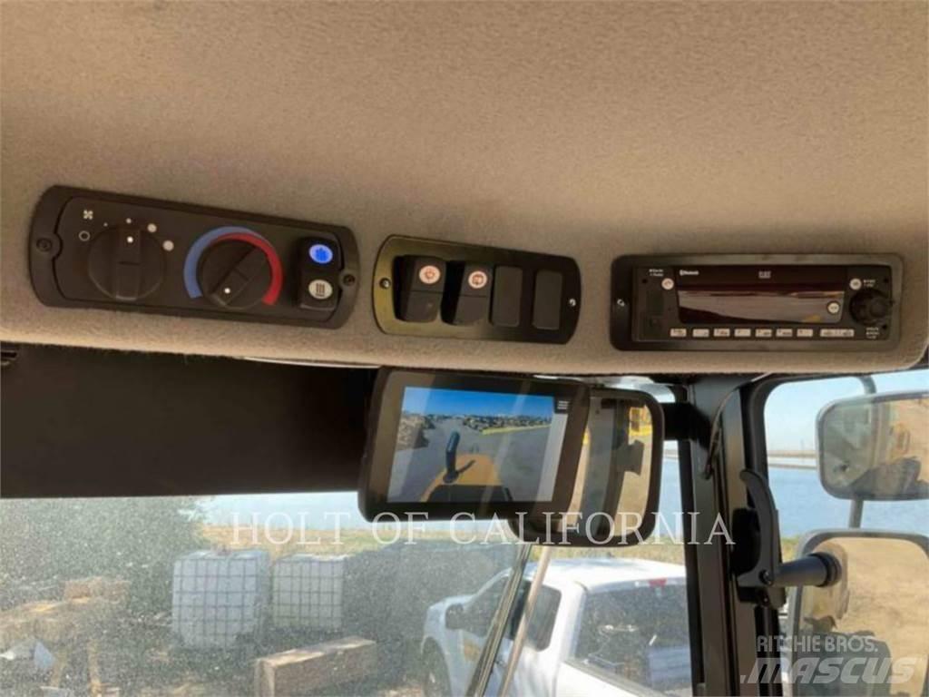 CAT CP56B Грунтовые катки