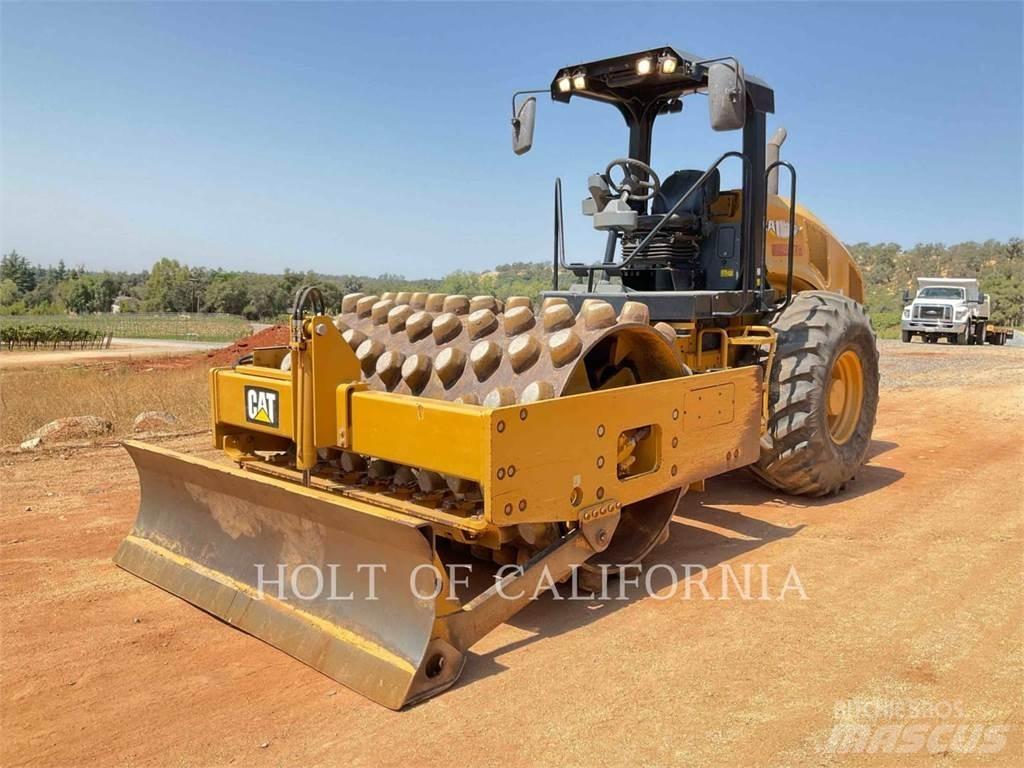 CAT CP56B Грунтовые катки