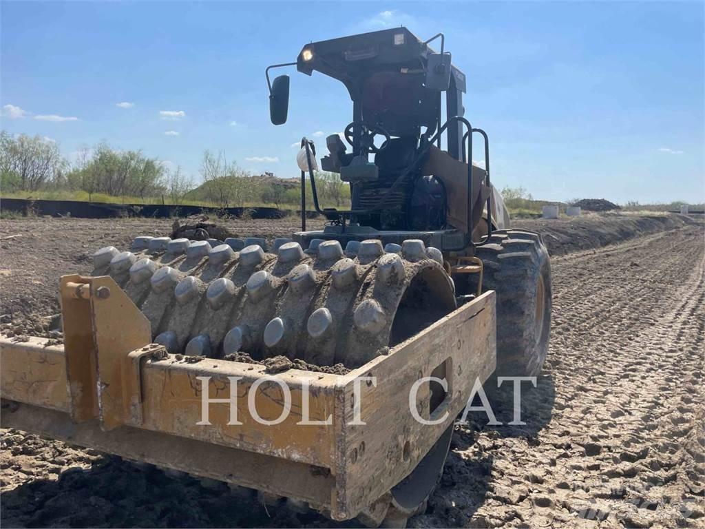 CAT CP56B Грунтовые катки