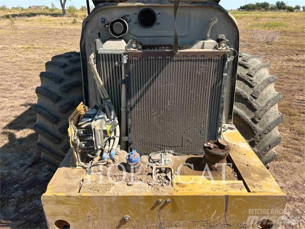 CAT CP56B Грунтовые катки