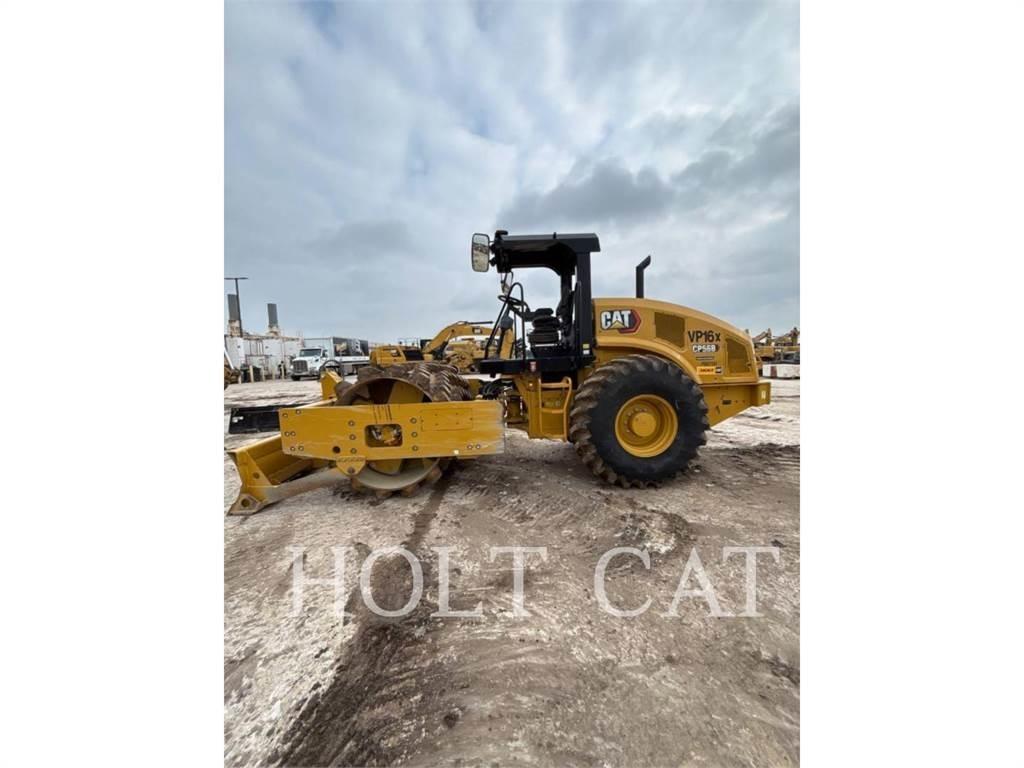 CAT CP56B Грунтовые катки