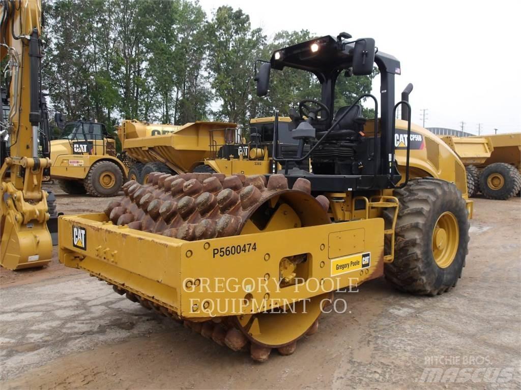 CAT CP56B Грунтовые катки