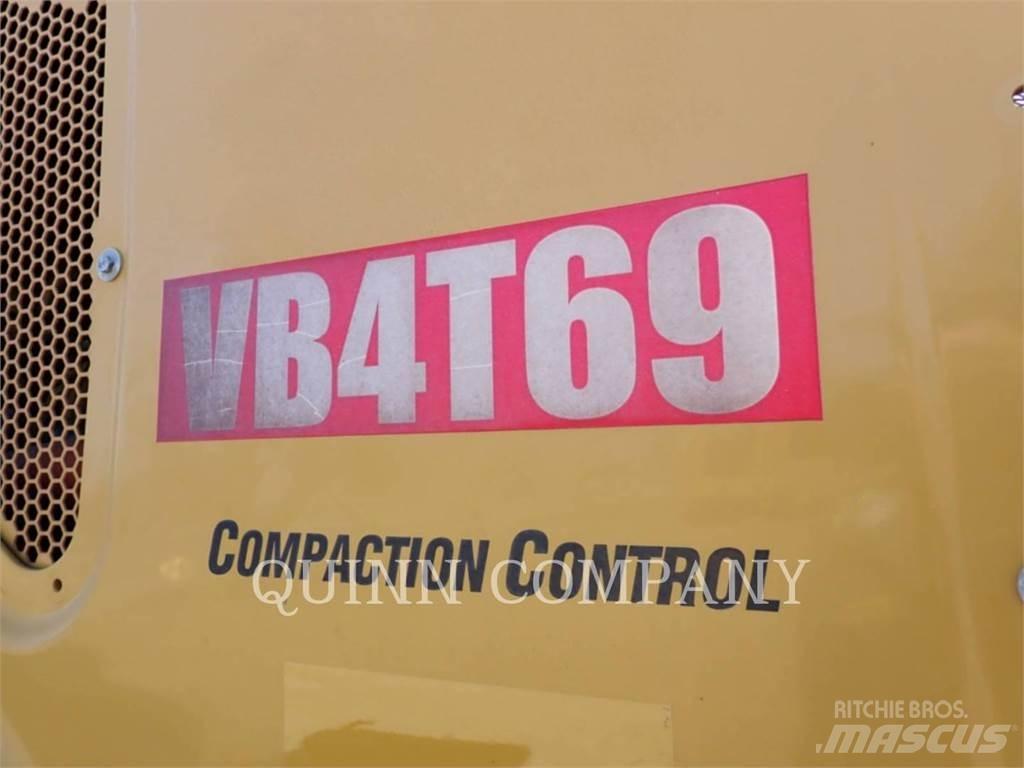 CAT CP56B Грунтовые катки