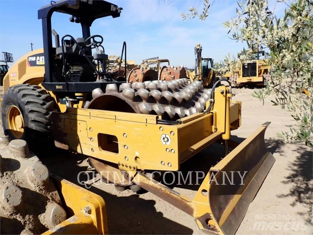 CAT CP56B Грунтовые катки