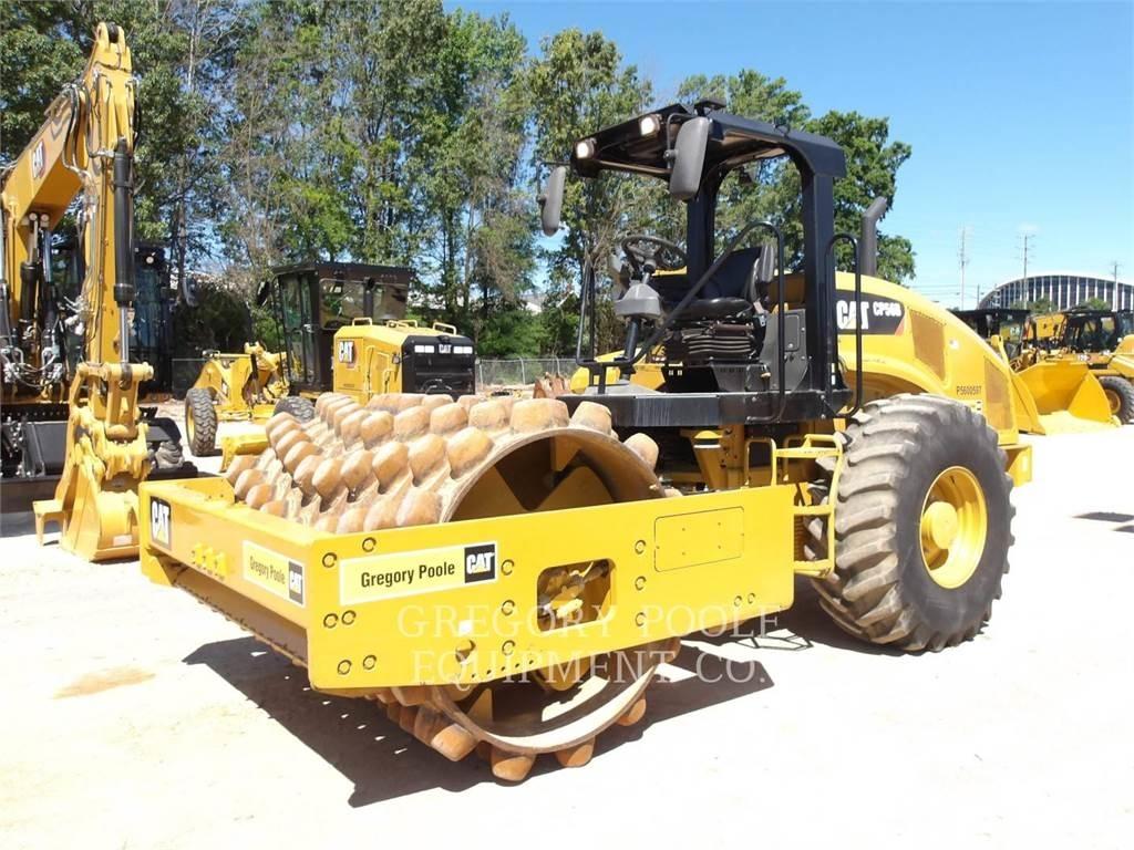 CAT CP56B Грунтовые катки